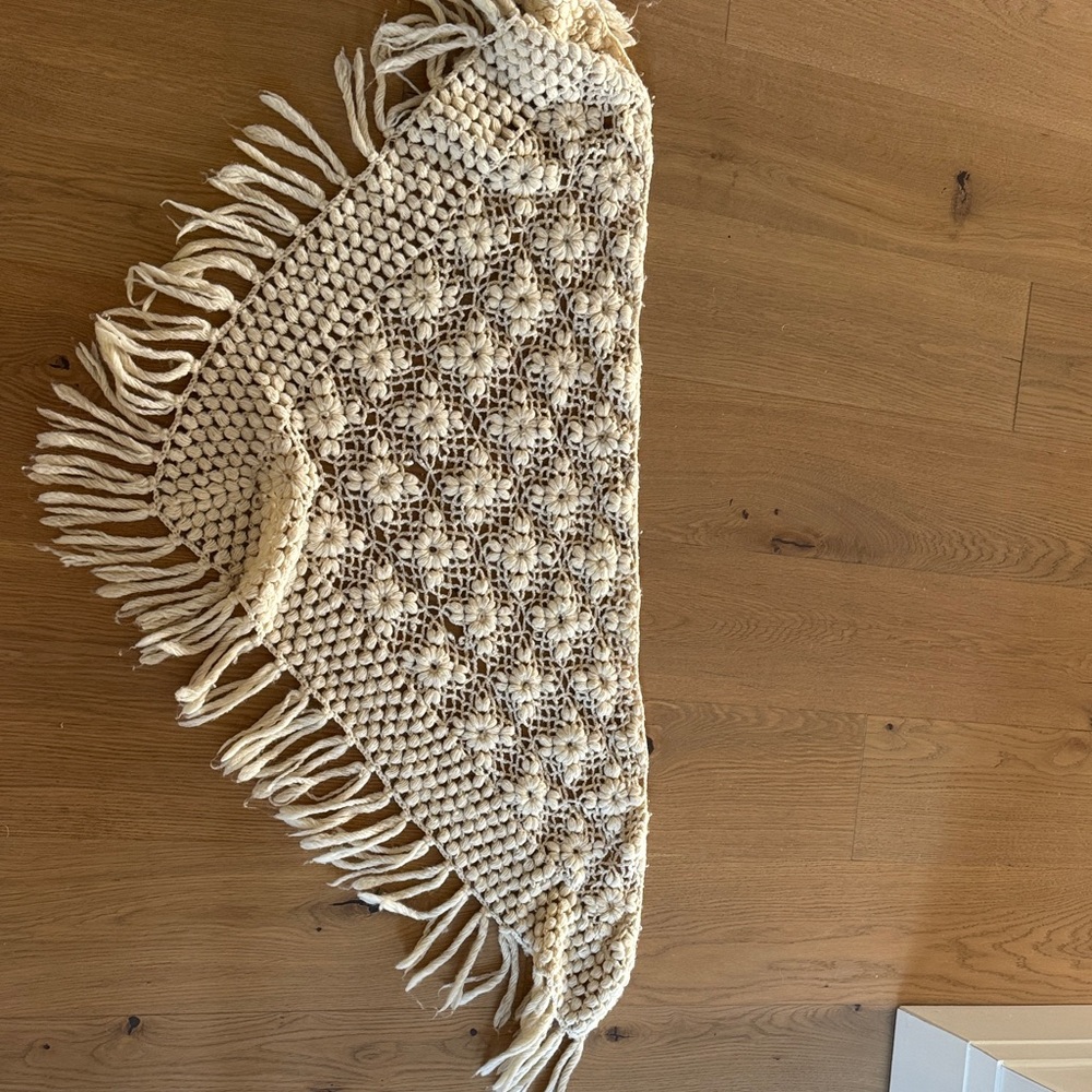 Cream Wool Knit Fringe Triangle Scarf